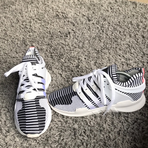 {keywor d} adidas eqt adv pk